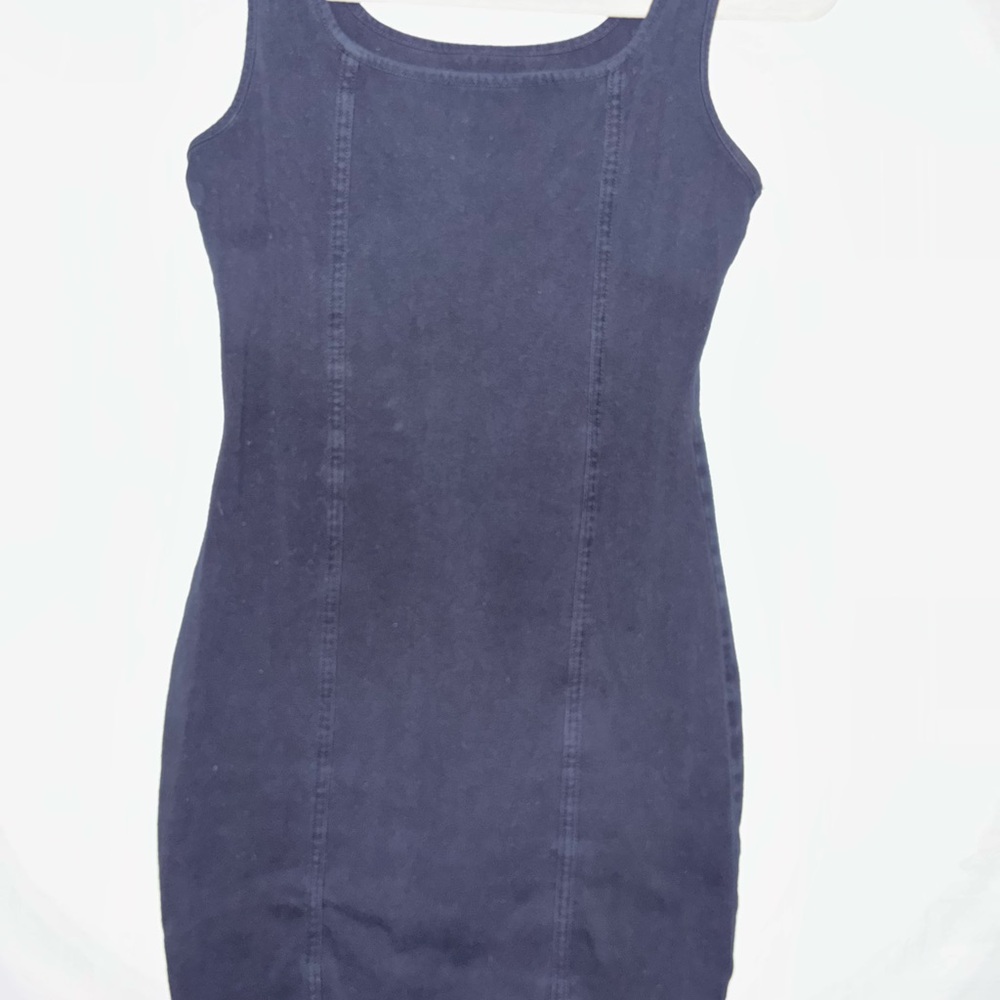 Elegant Black Sleeveless Dress